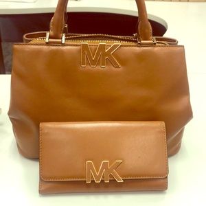 MK purse and wallet
